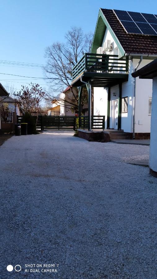 Bamboo Apartman Siófok Buitenkant foto