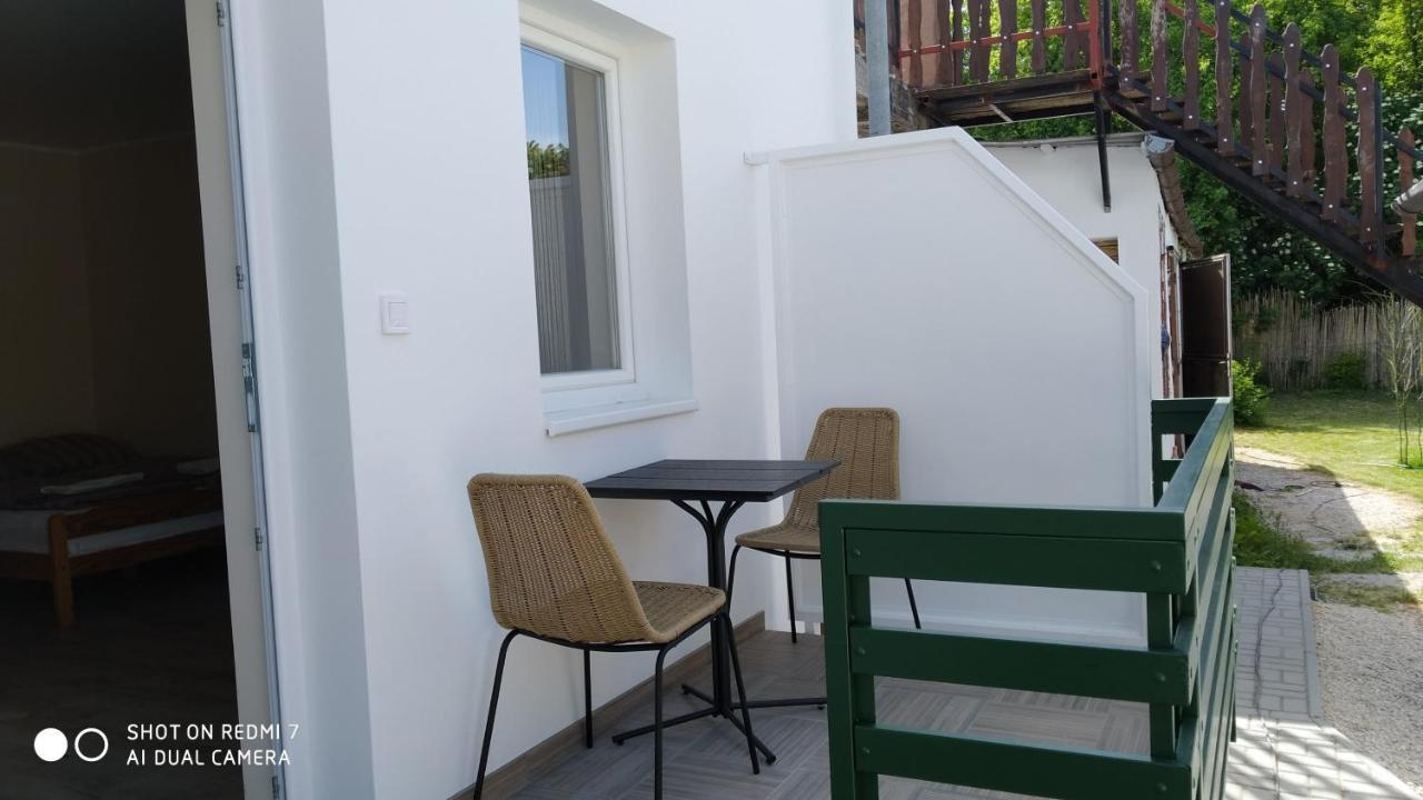 Bamboo Apartman Siófok Buitenkant foto